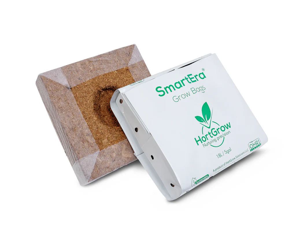 SmartEra HortiGrow grow bag packaging on a white background